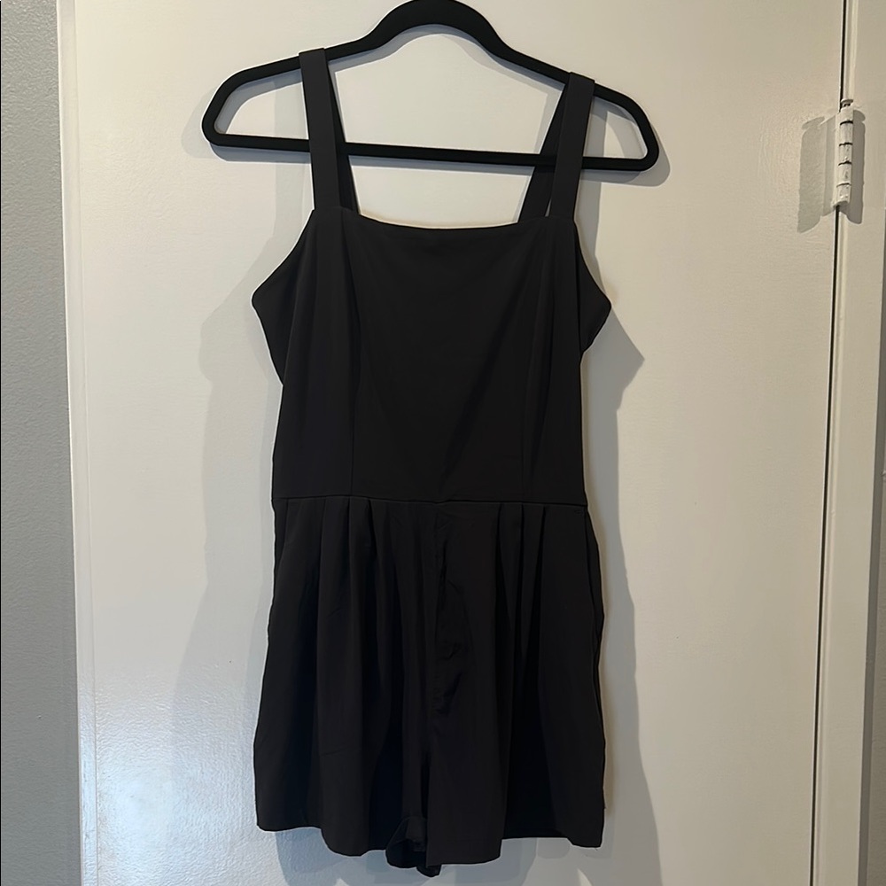 Vuori dark gray romper size medium